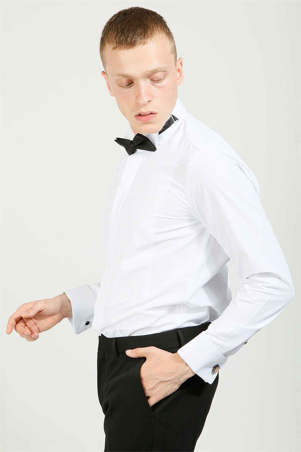 BEYAZ Slim Fit Uzun Kol Gömlek