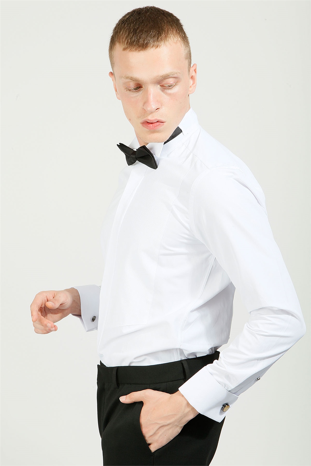 BEYAZ Slim Fit Uzun Kol Gömlek