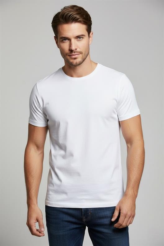 BEYAZ Comfort Fit Bisiklet Yaka Basic T-Shirt
