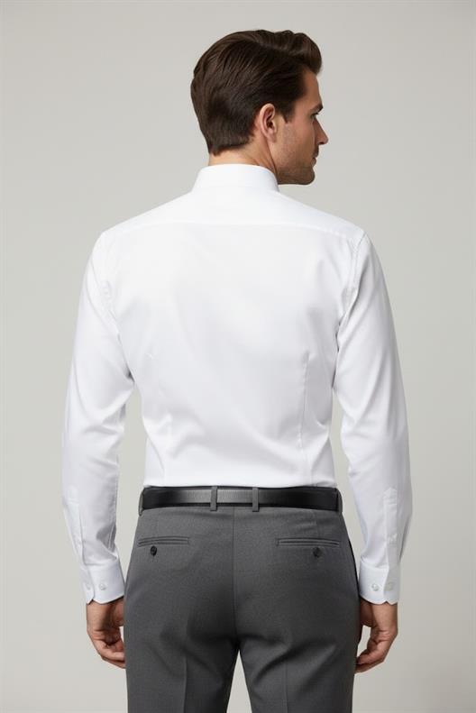 BEYAZ Comfort Fit Uzun Kol Gömlek