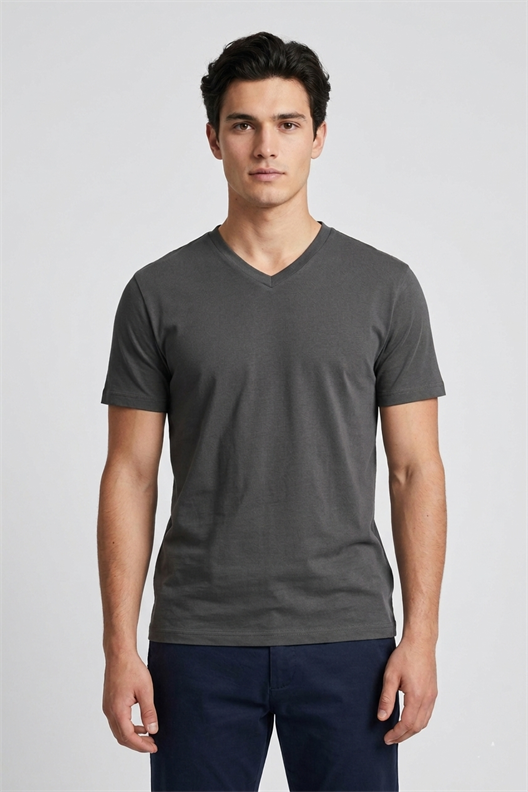 FÜME Comfort Fit V Yaka Basic T-Shirt