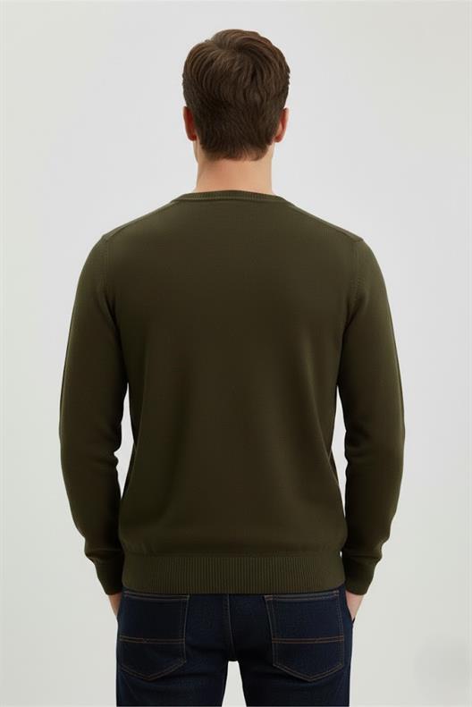 KOYU YEŞİL V Yaka Triko Kazak