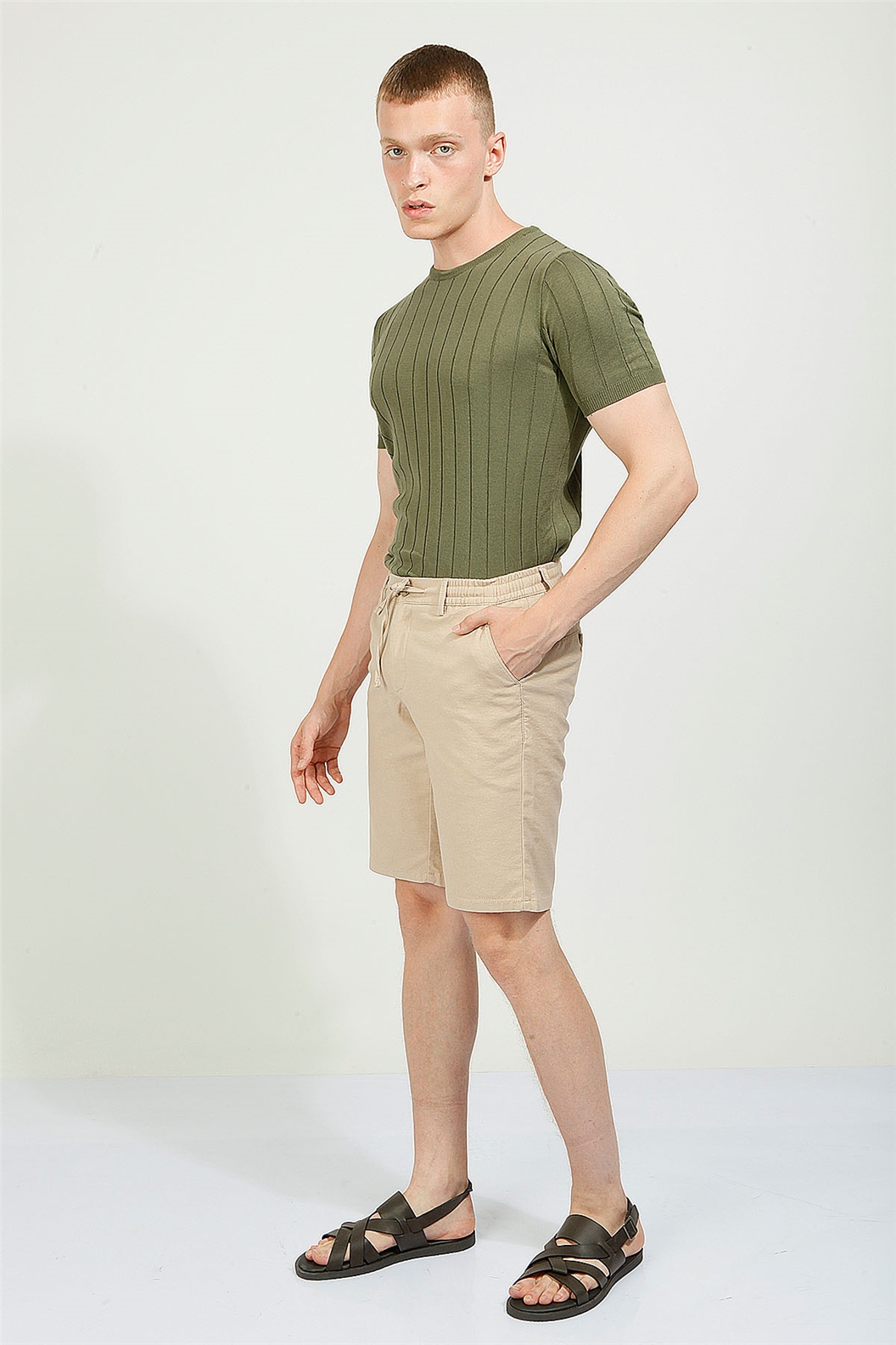 BJ Slim Fit Bermuda Şort · 2