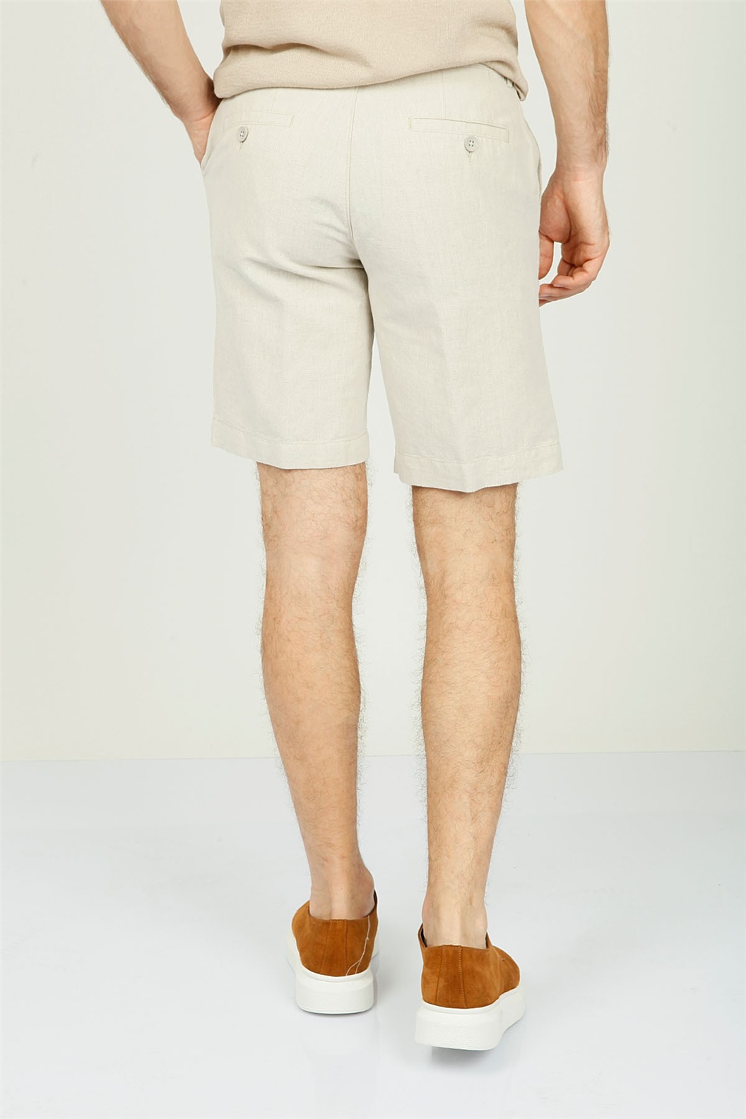 BJ Comfort Fit Bermuda Şort · 4