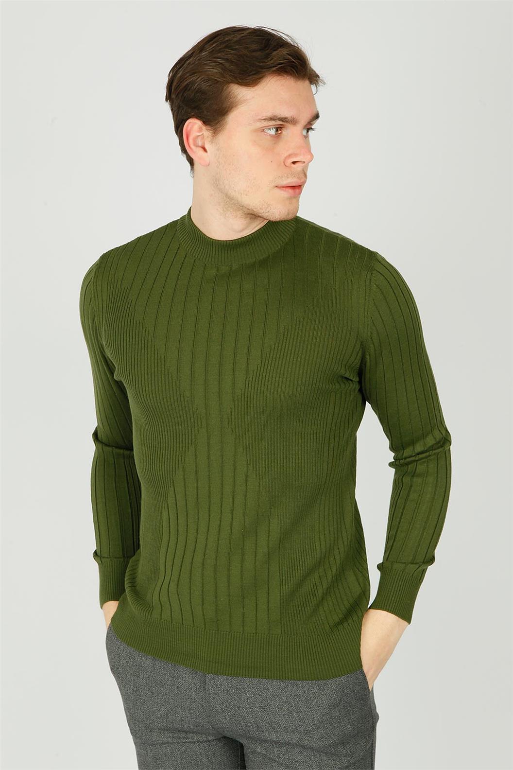 Haki Çeyrek Yaka Triko Kazak