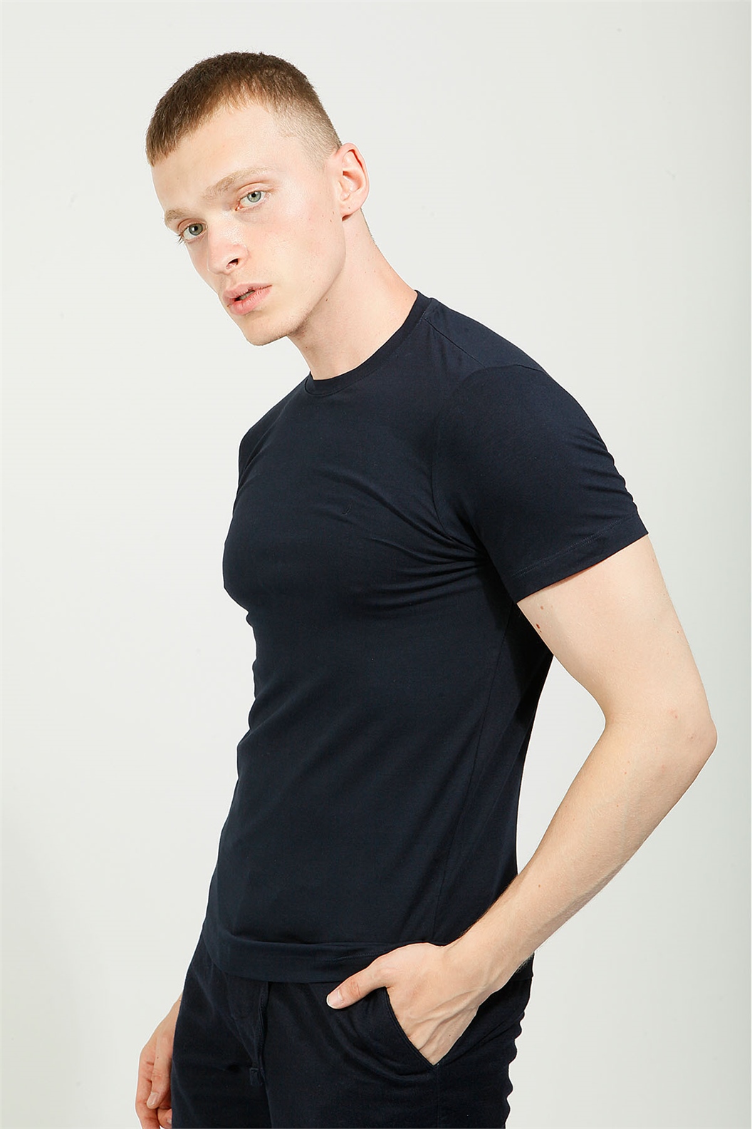LACİVERT Comfort Fit Bisiklet Yaka Basic T-Shirt · 3
