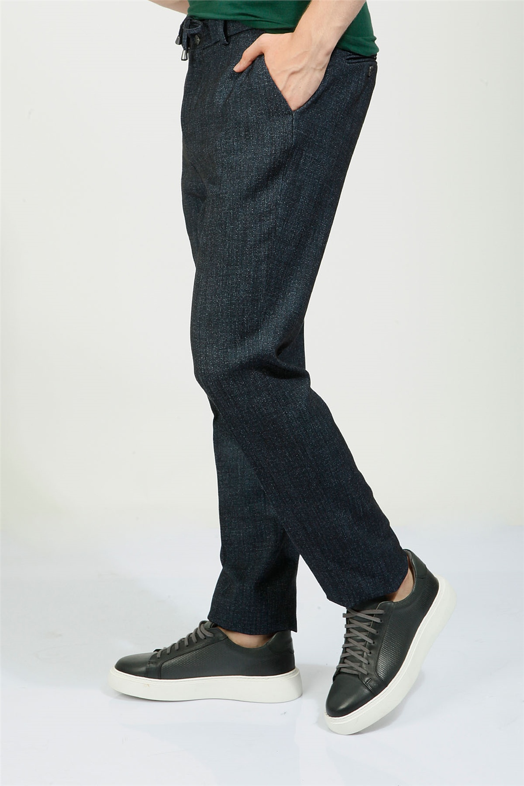LACİVERT Slim Fit Jogger Pantolon · 2