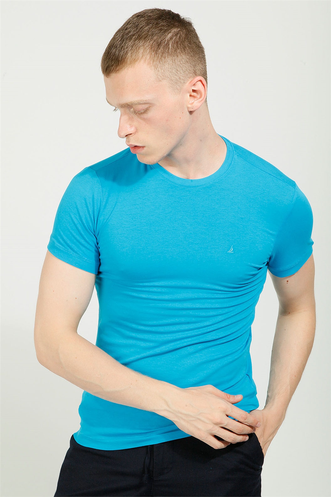 TURKUAZ Comfort Fit Bisiklet Yaka Basic T-Shirt · 2