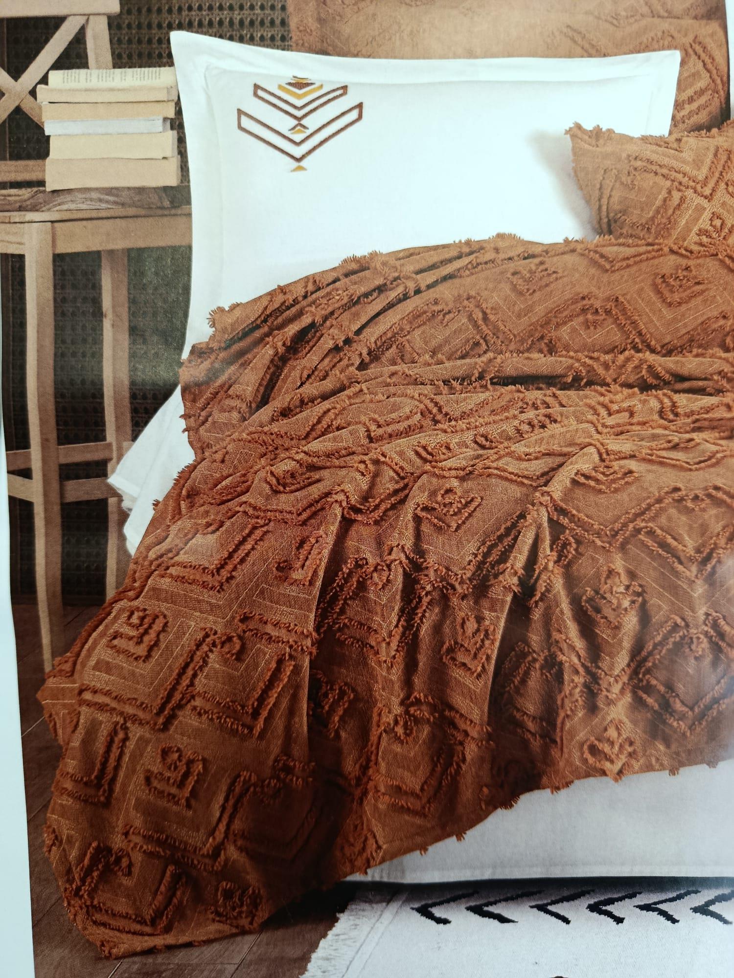 Aztec Çift Kişilik Yatak Örtüsü Seti - Kiremit