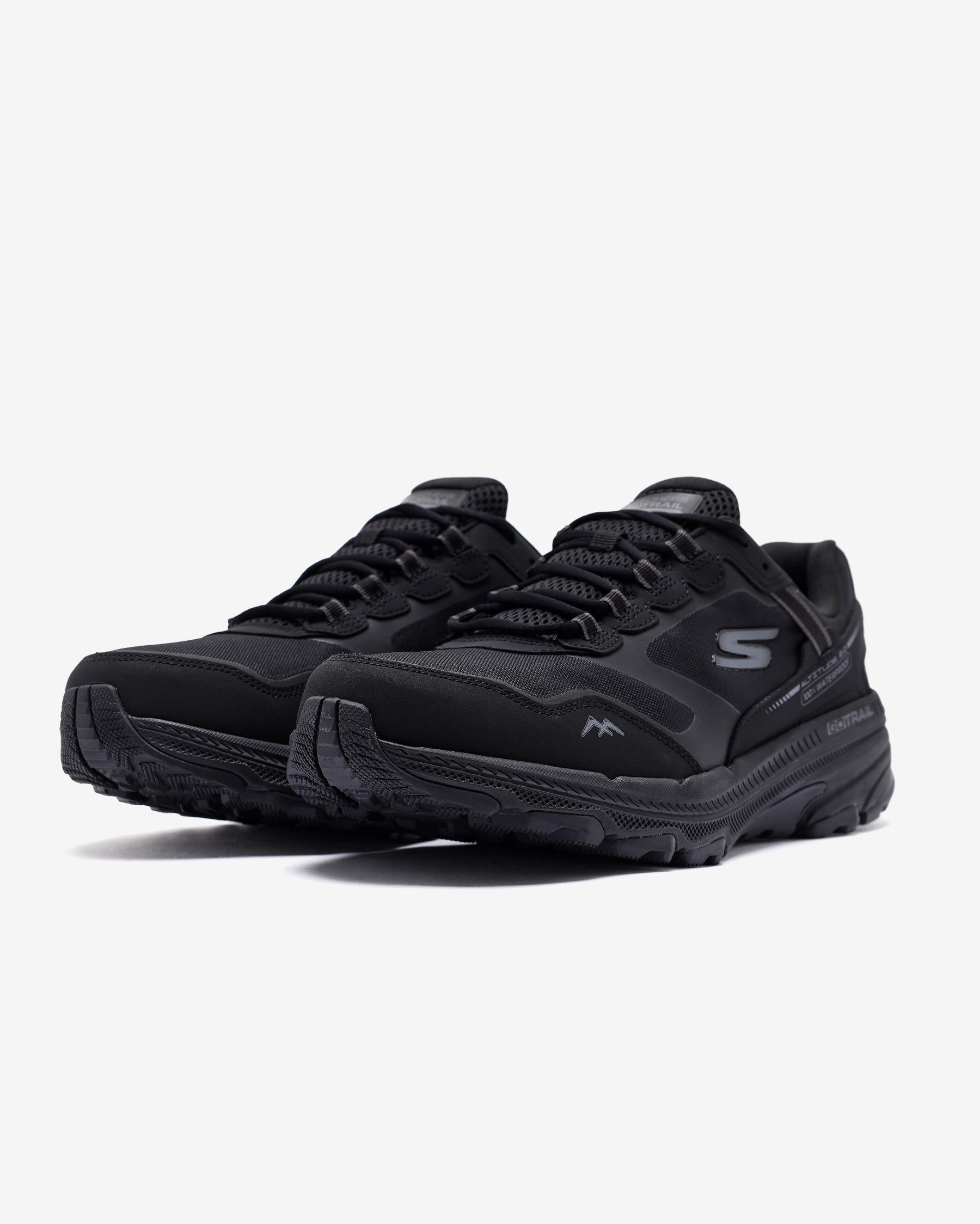 Skechers GO RUN TRAİL ALTİTUDE 2.0 - PİNE RİDGE Siyah