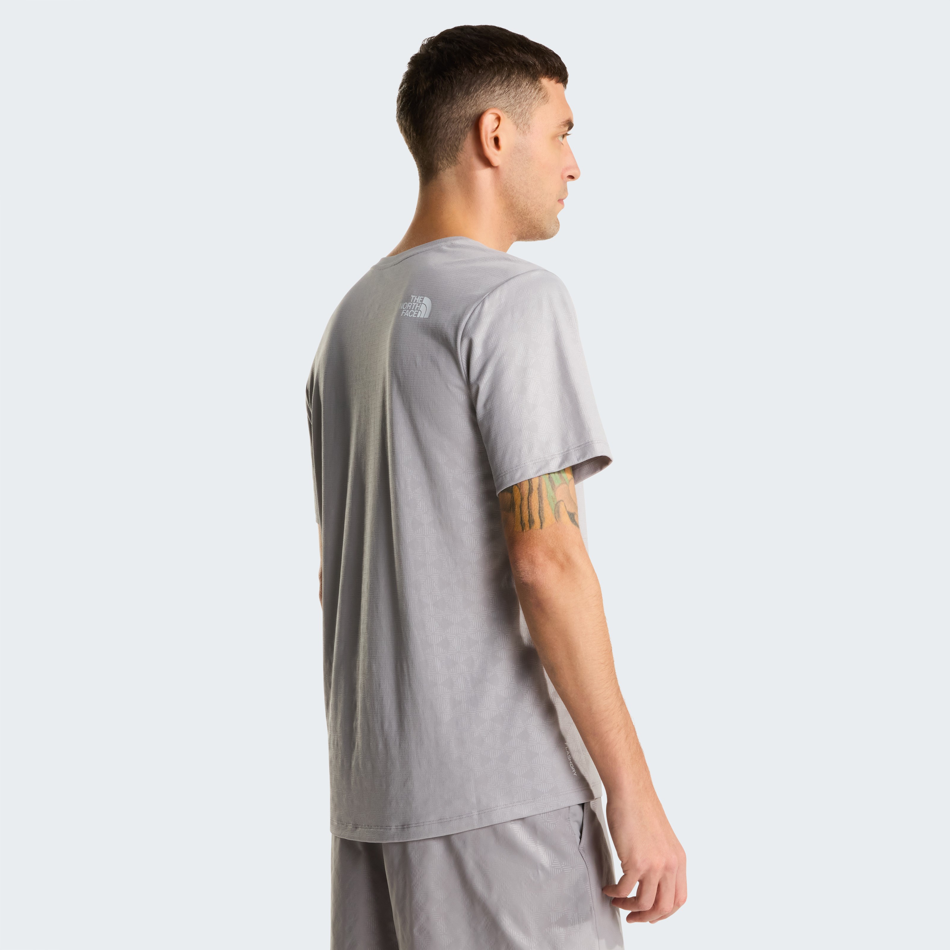 M 24/7 PENTADOME EMBOSSED REG SS TEE GREY