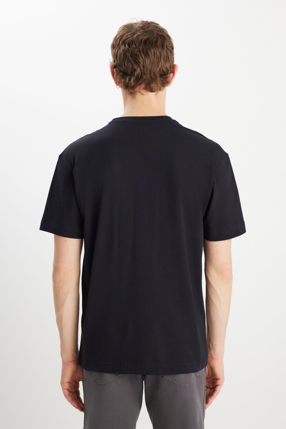 Small Logo Bisiklet Yaka T-shirt Siyah