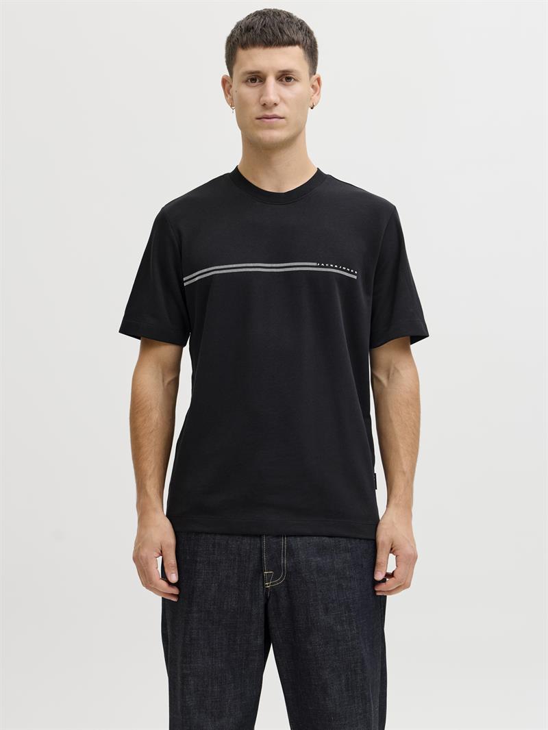 JCOFUSION CHEST BRAND TEE SS CREW NOOS Black