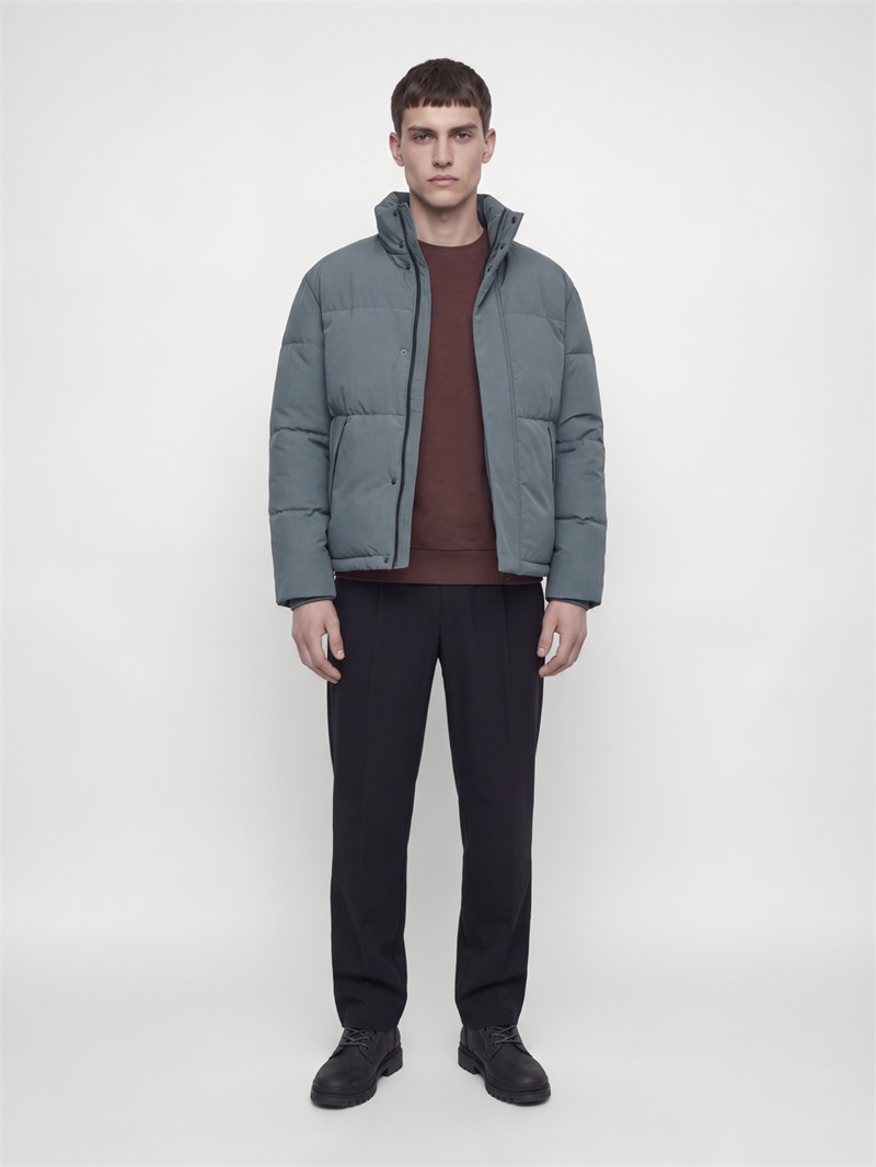JJESOHO PUFFER COLLAR AW26 SN Turbulence