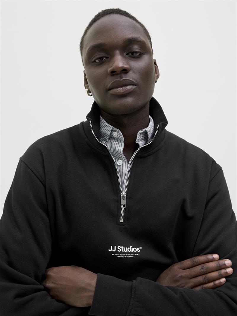 JJESOHO SWEAT QUARTER ZIP HN NOOS Black