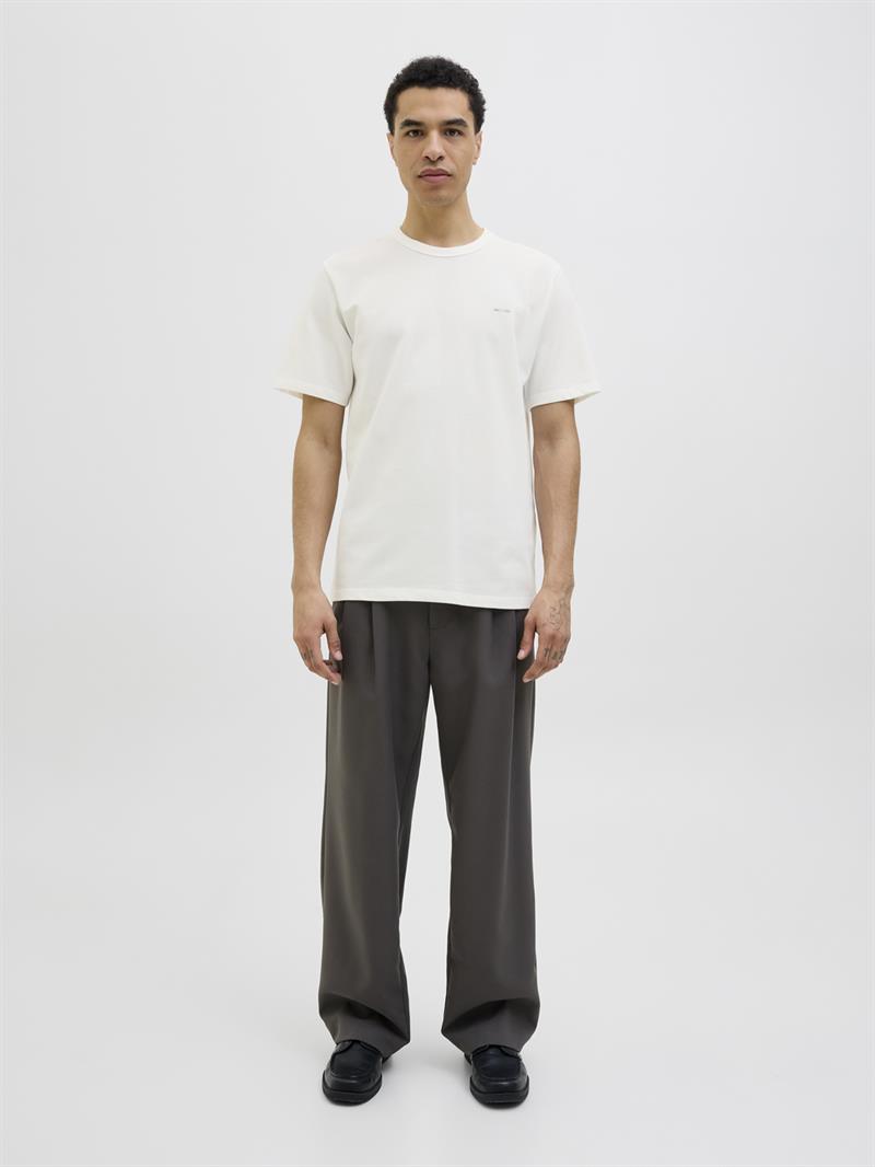 JPRBLUALVES SS TEE LN Cloud Dancer