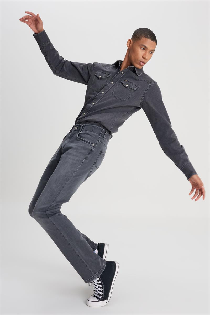 Extreme Motion Slim Tapered Jean Pantolon Copper Falls