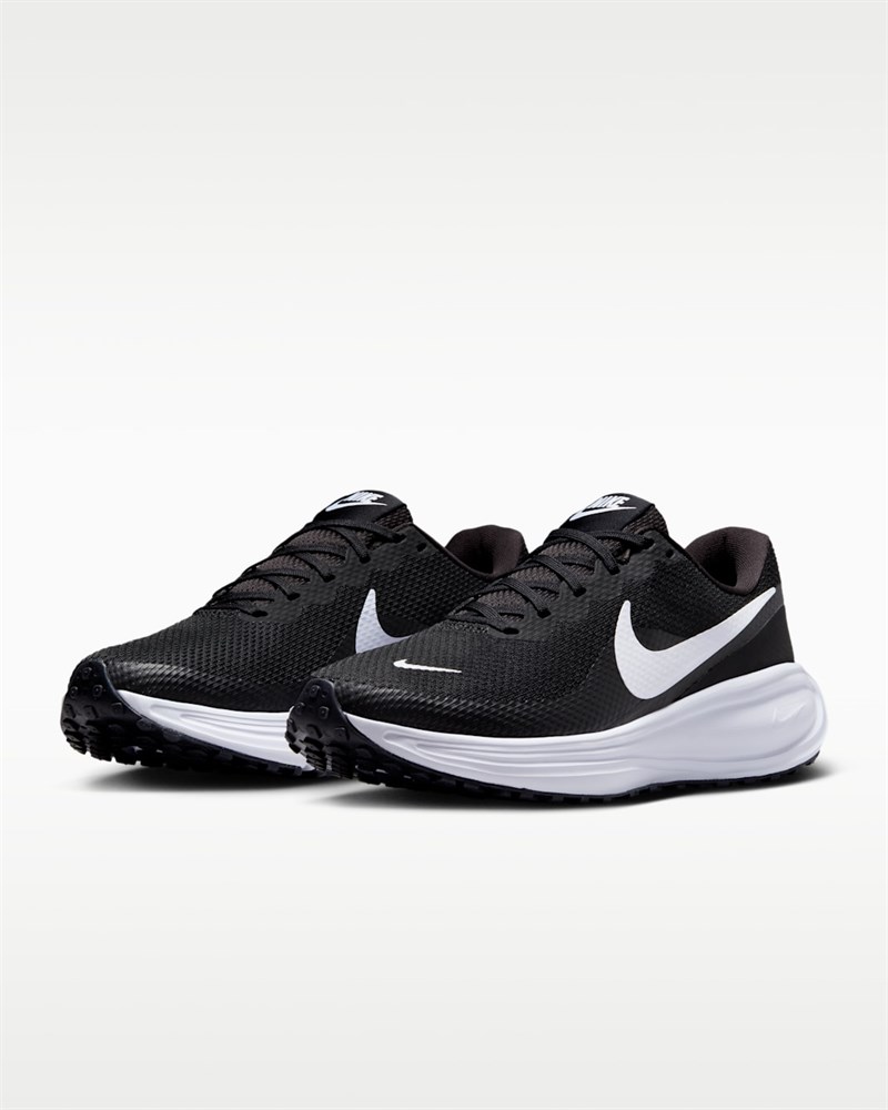 Nike Revolution 8 Black