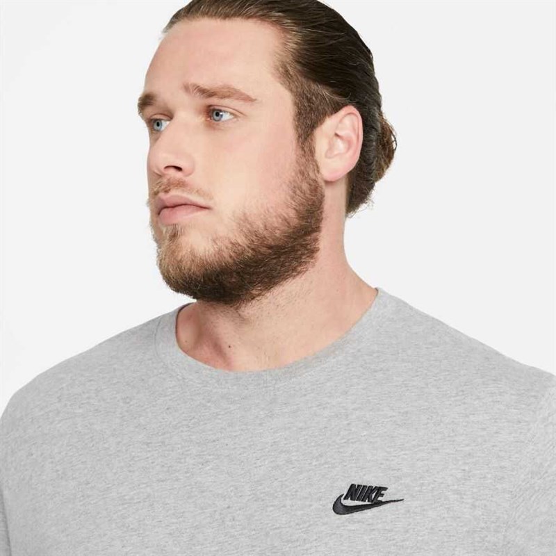 Nike Sportswear Club T-Shirt Bej