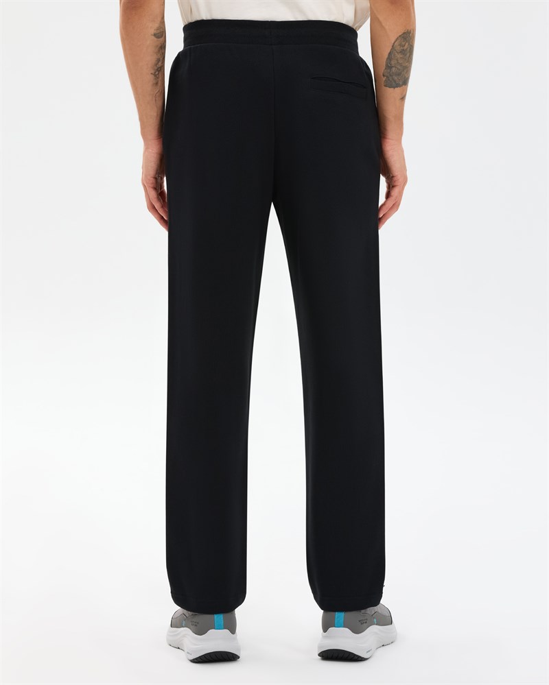 Skechers M Essential Regular Sweatpant Black