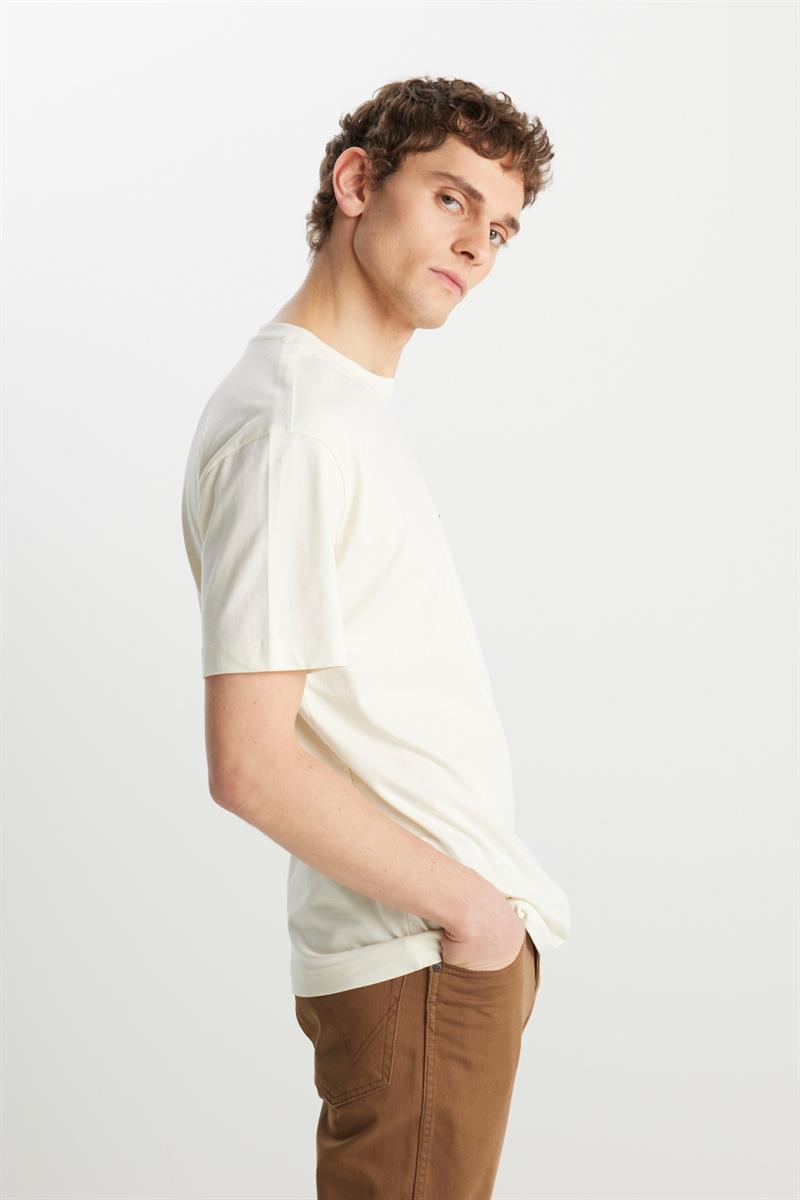 Small Logo Bisiklet Yaka T-shirt Vintage White