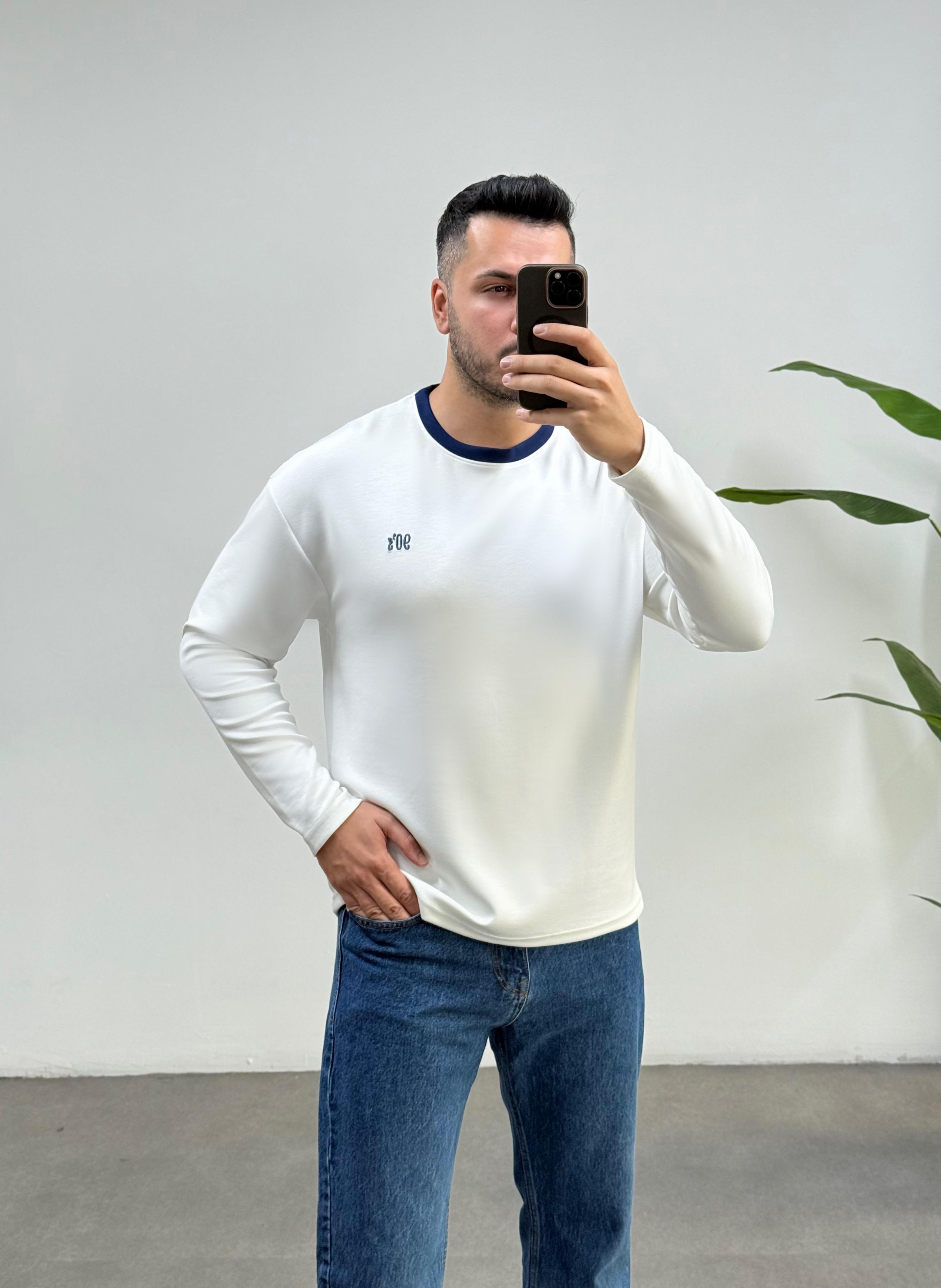 90's Oysho Beyaz Lacivert Yaka Sweatshirt