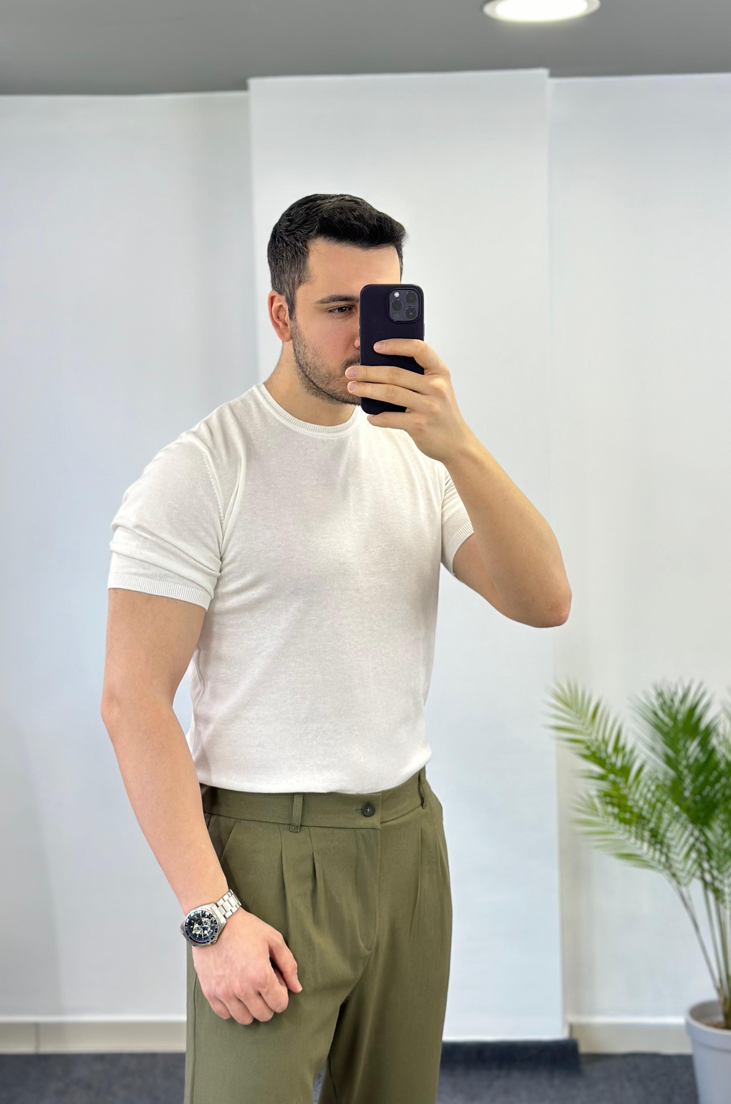 Bisiklet Yaka Beyaz Oversize Tişört