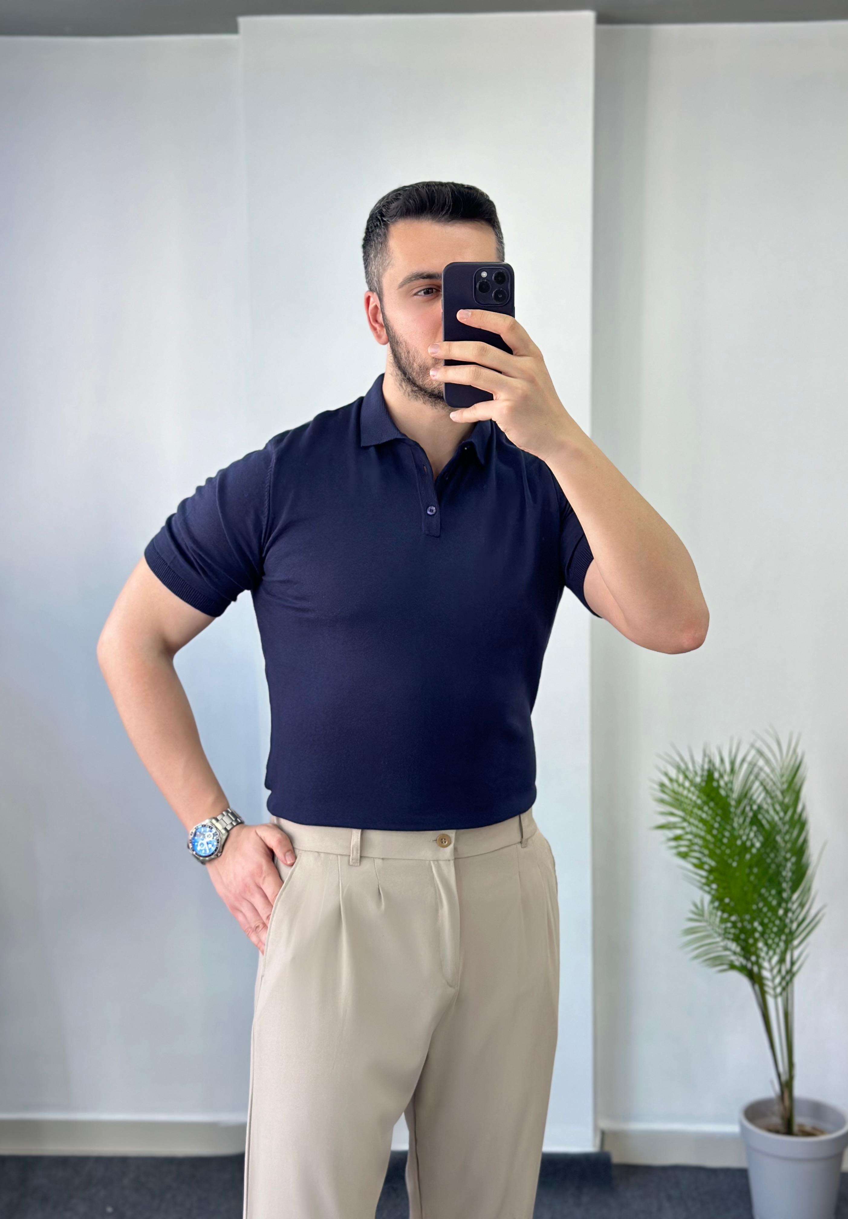 Düğmeli Lacivert Triko Tişört 