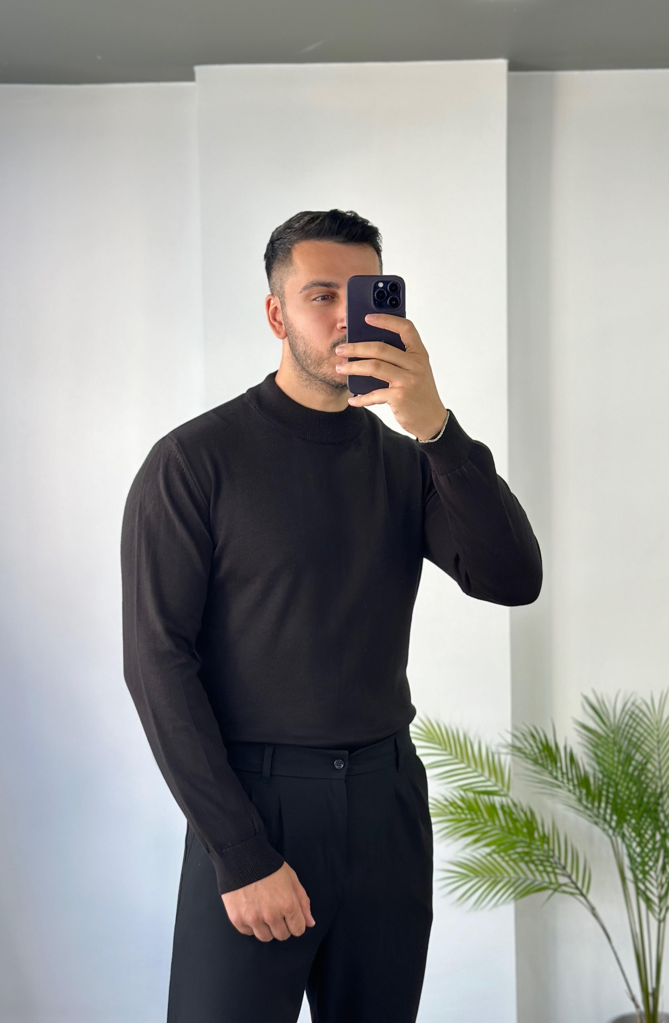 Yarım Balıkçı Siyah Triko Kazak