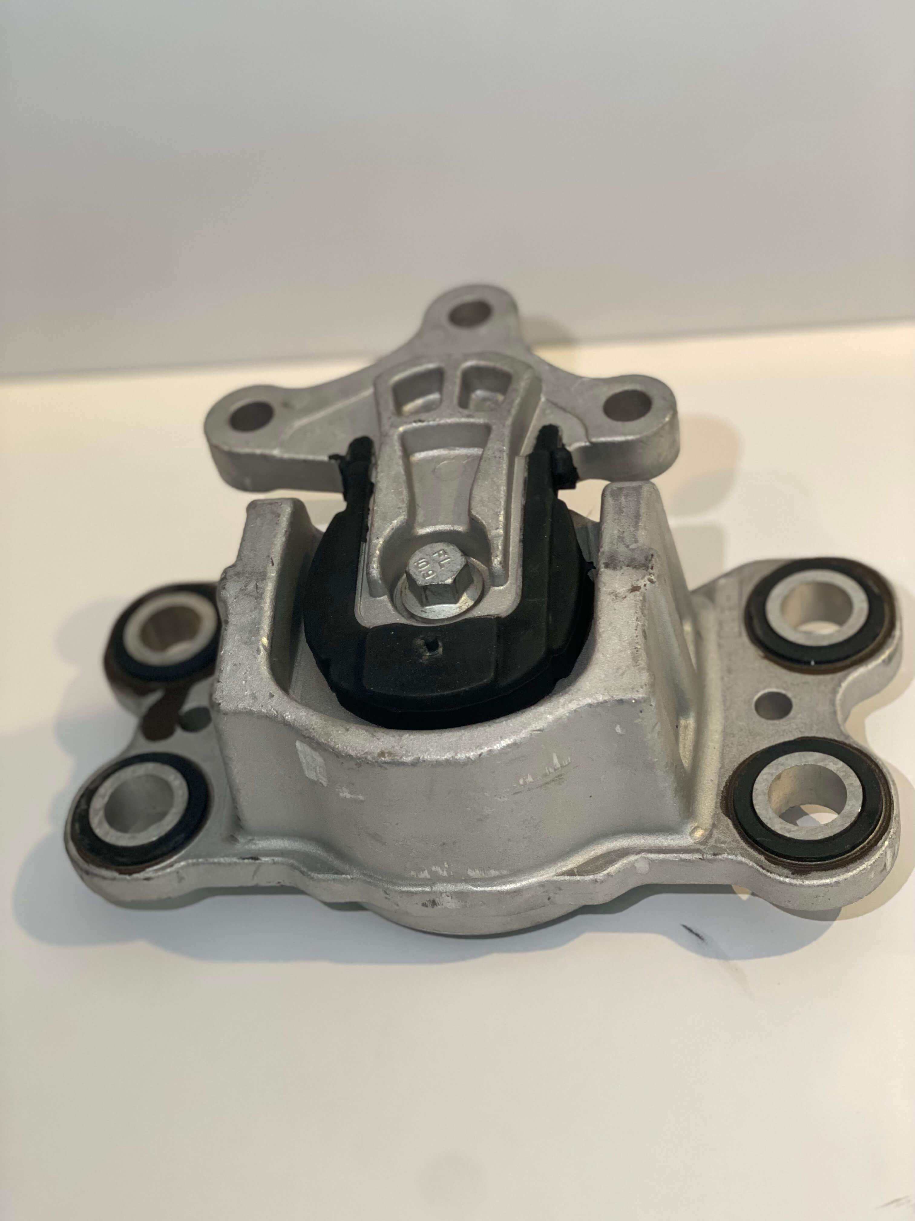 VOLVO 31316875 MOTOR KUALĞI SOL XC60-S80-V70-V70-V60-S60