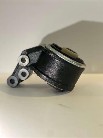 VOLVO 30611049MOTOR KULAĞI ÜST SAĞ 30611049 S40 V40 1.6 1.8 1996-2000 BENZİNLİ