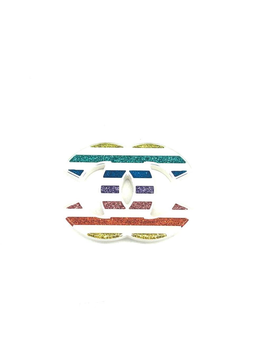 Chanel cc pin deals