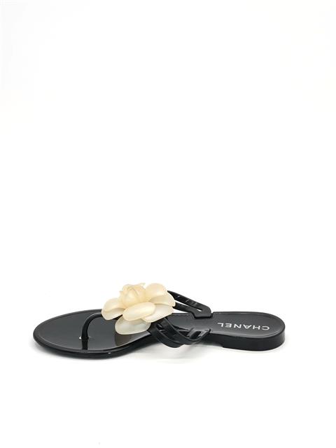Chanel camellia sandals 218 best sale
