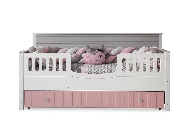 Aymini Via Sofya Montessori