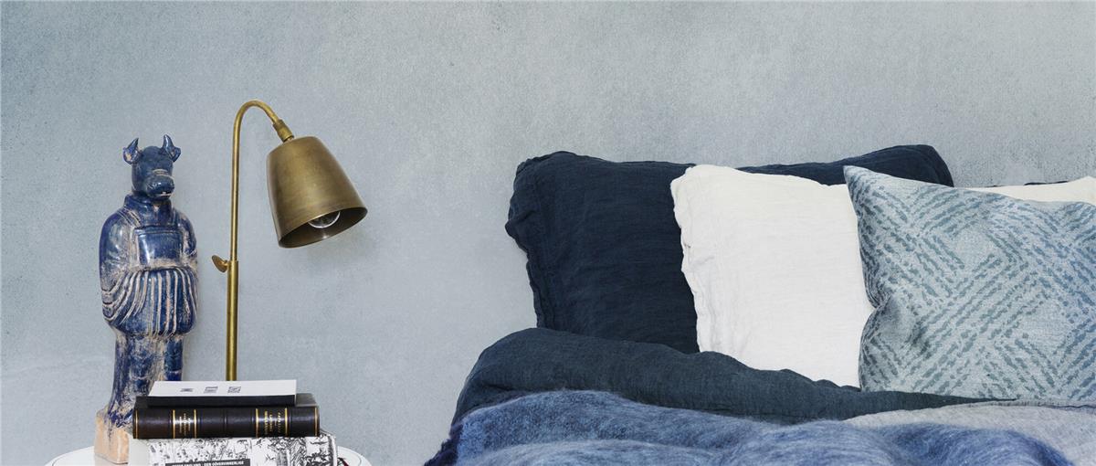 Retro ÇiçekRetro Çiçek Duvar Kağıdı