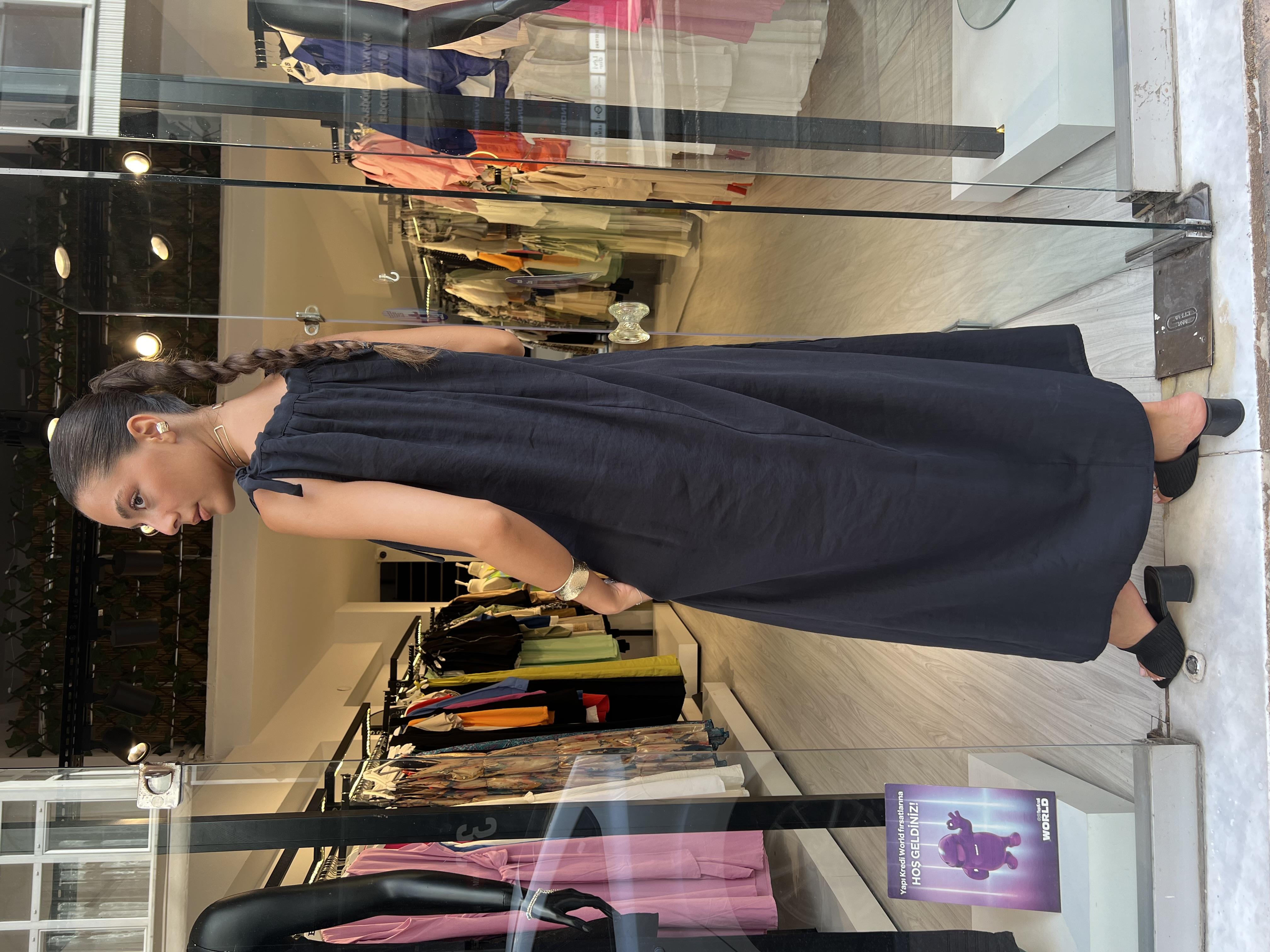 Omuzdan Bağlamalı Elbise-Siyah