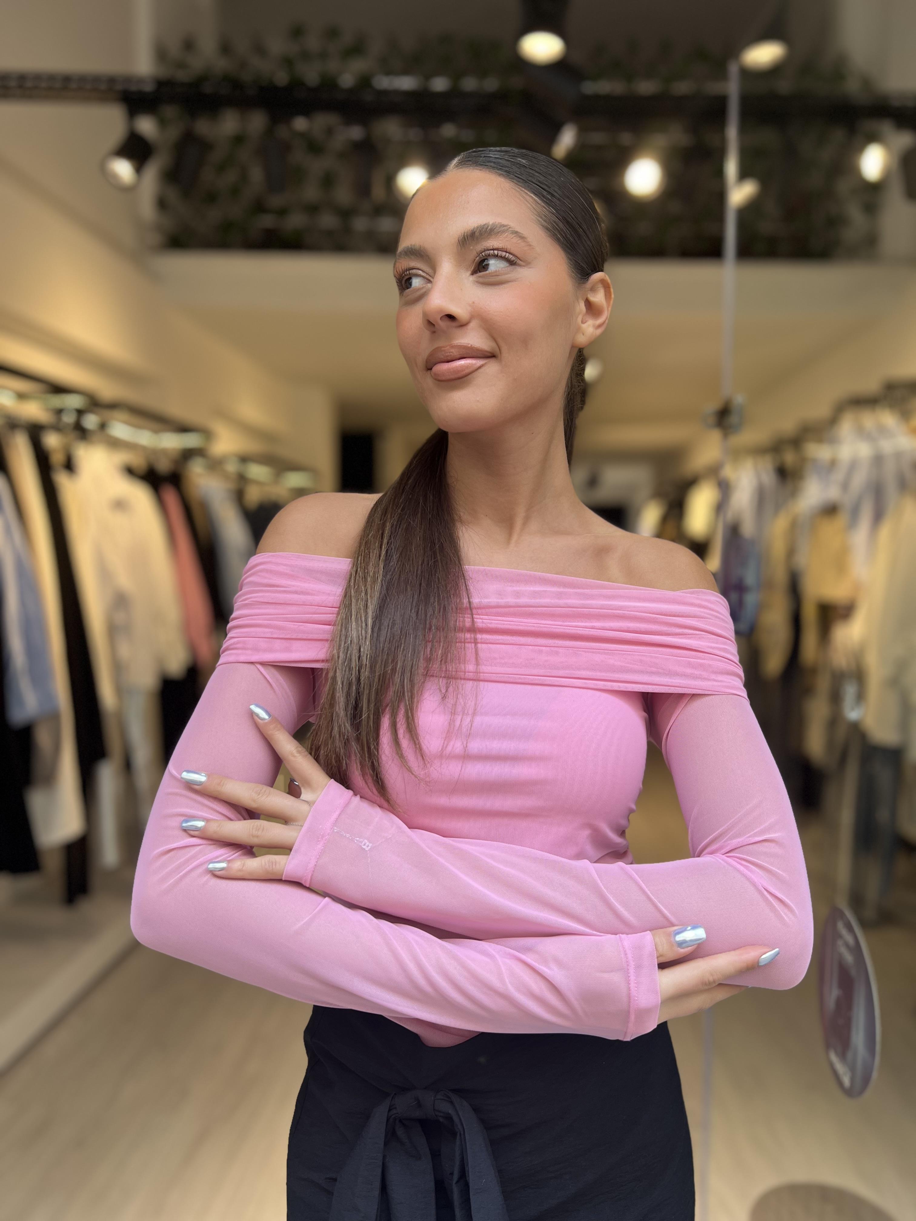 Q.Tül Detaylı Omzu Açık Bluz-Pembe