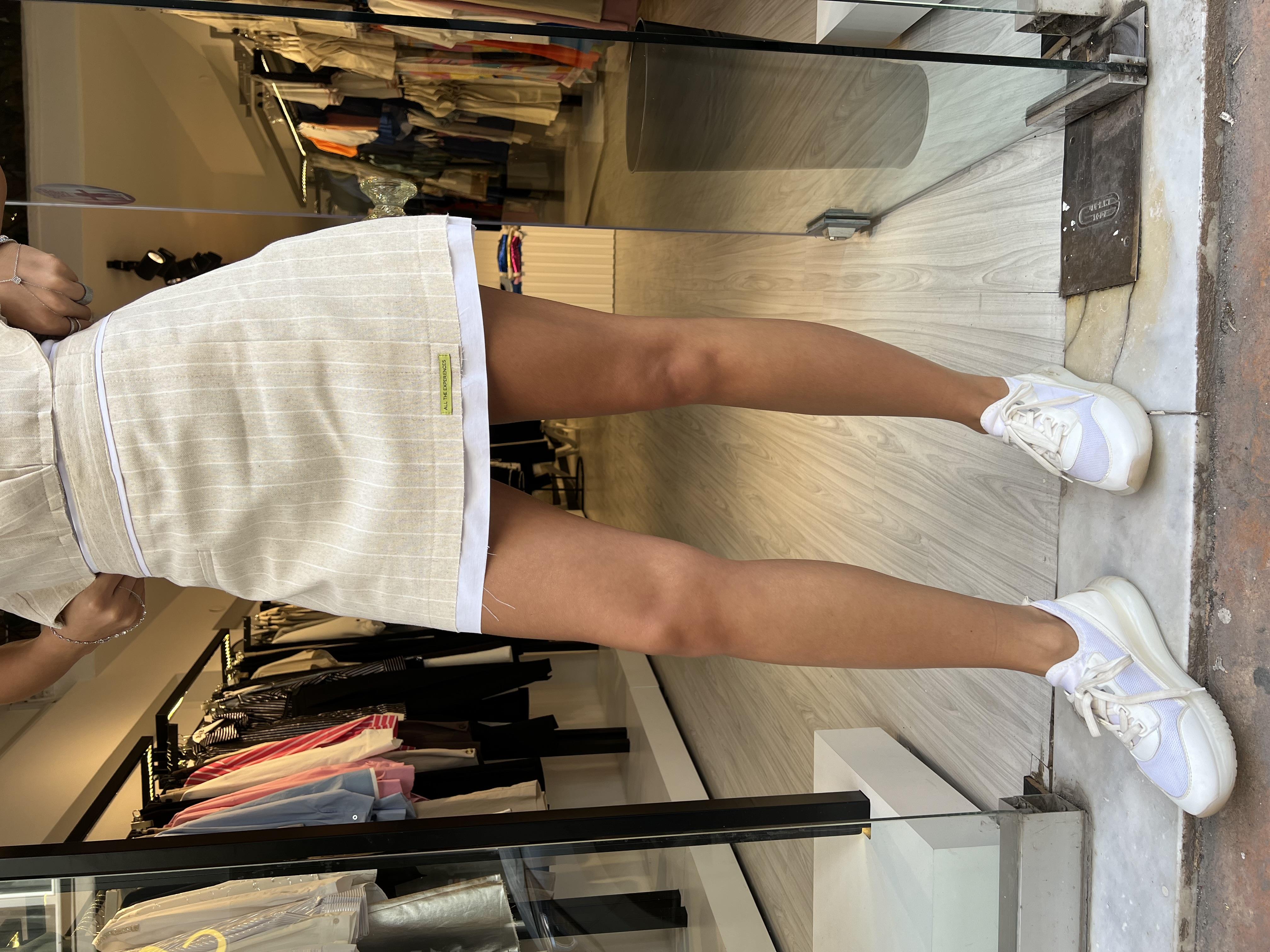 QEtiket Detaylı Etek-Taş