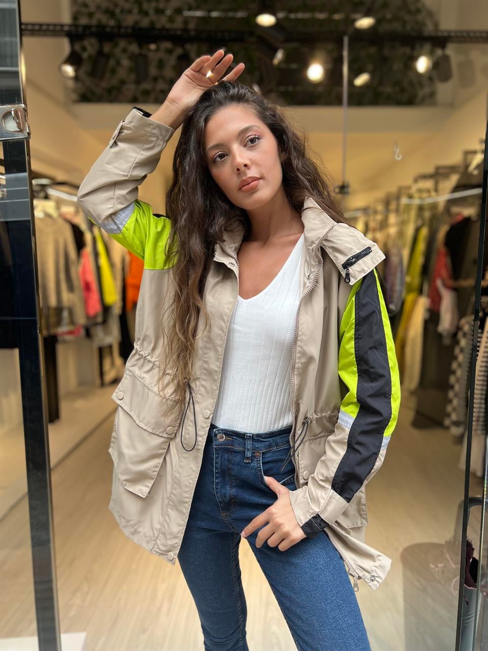 Renkli Yağmurluk-Vizon