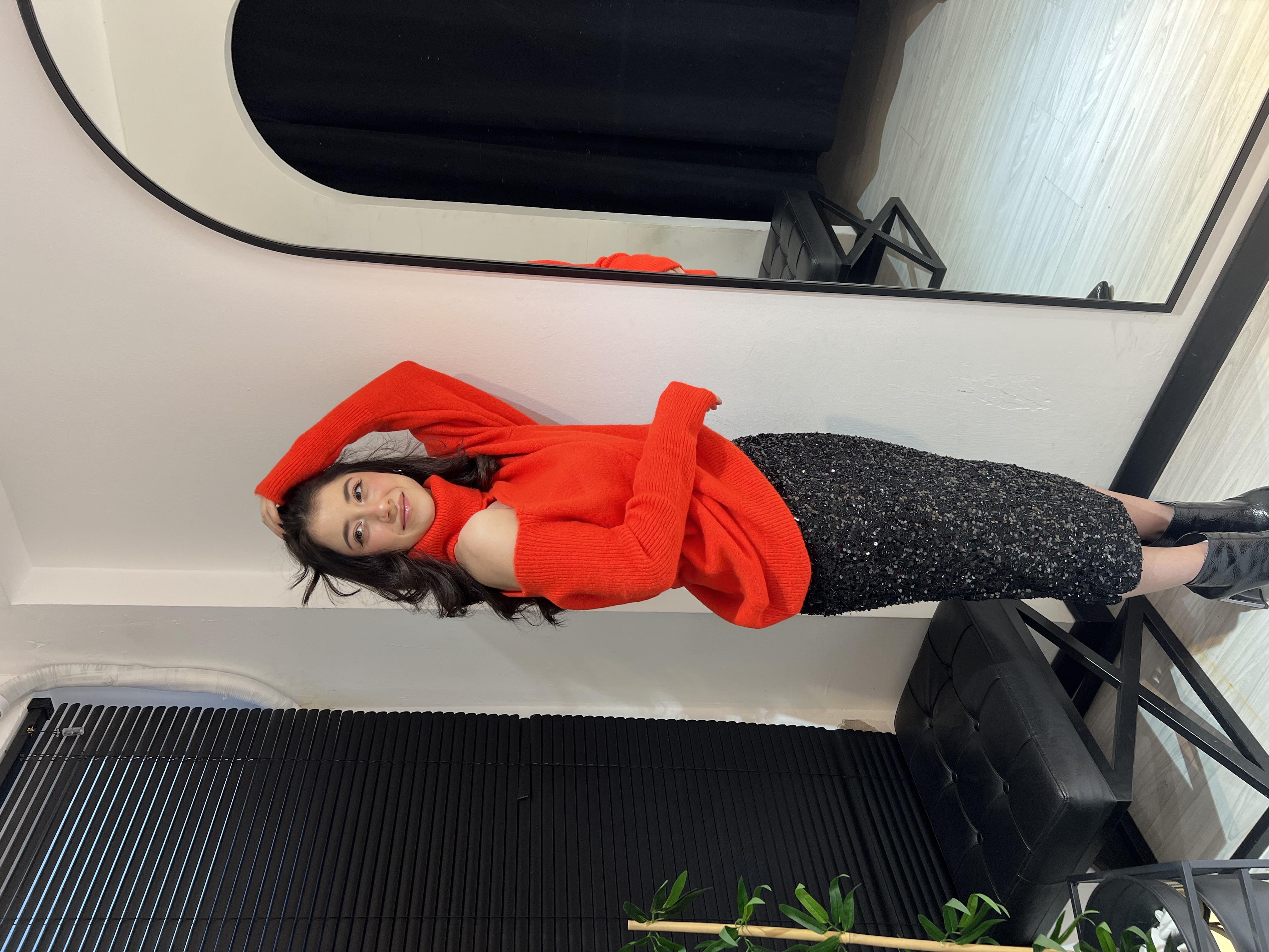 S.Boğazlı Omuz Detaylı Kazak-Kırmızı