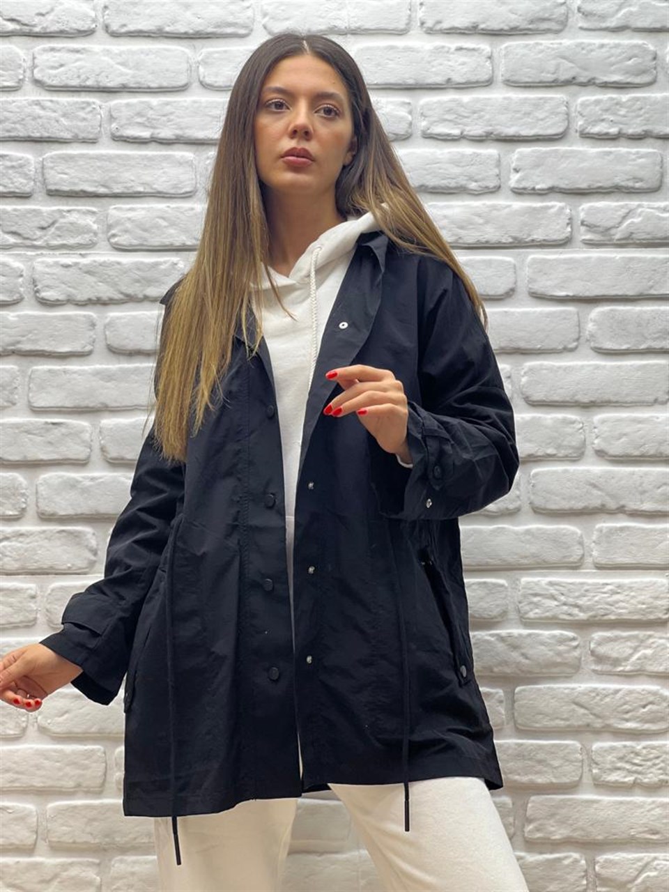 Tünelli Yağmurluk Siyah