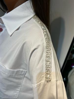 K.Taşlı Gömlek-Beyaz