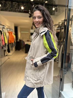 Renkli Yağmurluk-Vizon