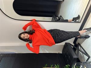 S.Boğazlı Omuz Detaylı Kazak-Kırmızı