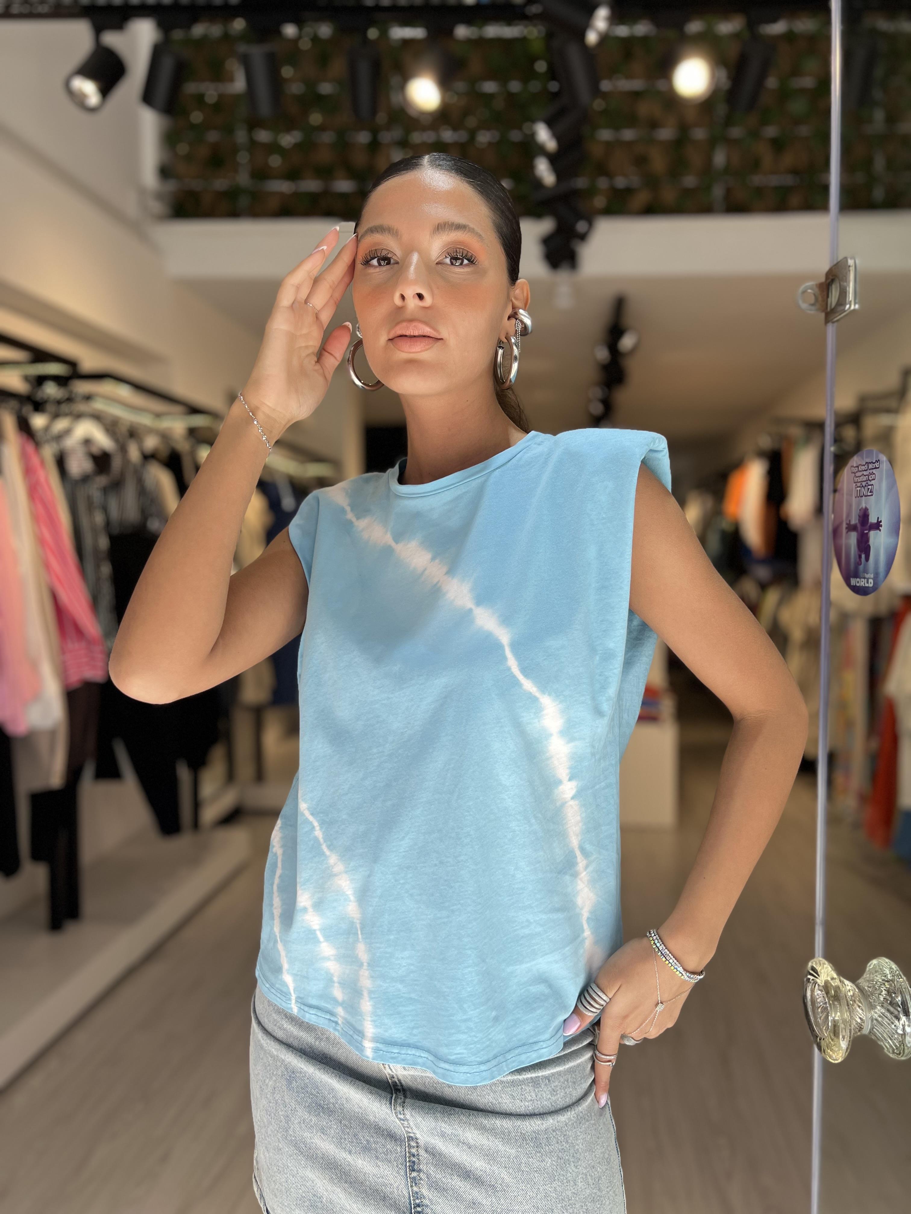 Quzu Vatkalı T-shirt - Mavi