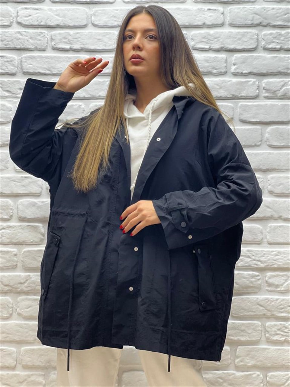 Tünelli Yağmurluk Siyah