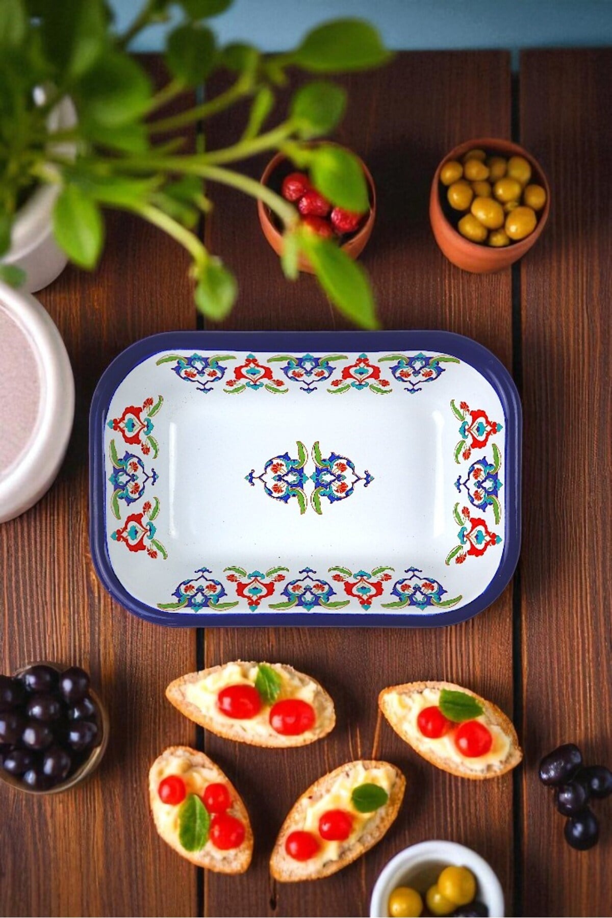 13 No Emaye Dörtgen Tabak Meze Kahvaltılık Kamp Piknik