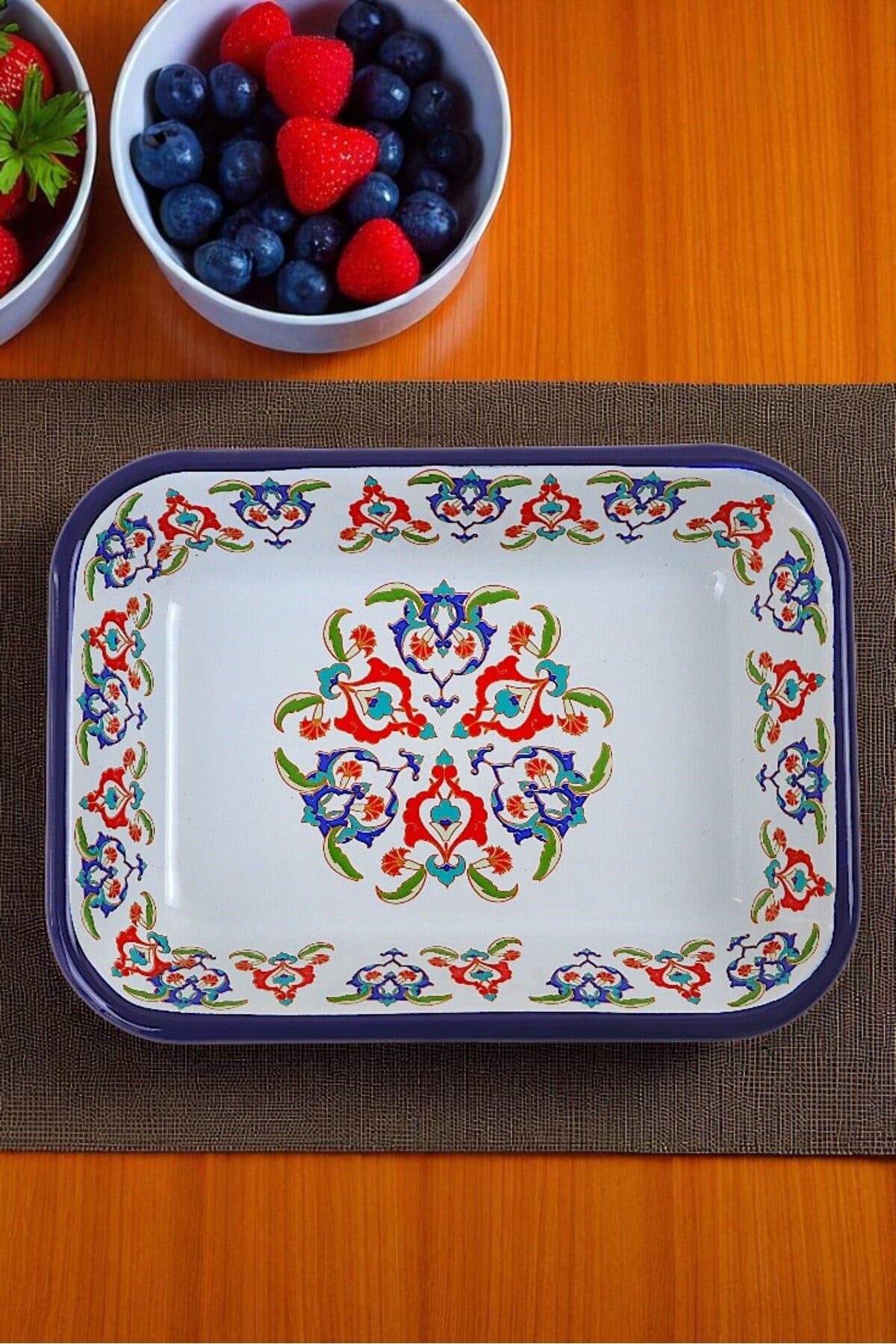 22 No Emaye Dörtgen Tabak Meze Kahvaltılık Kamp Piknik