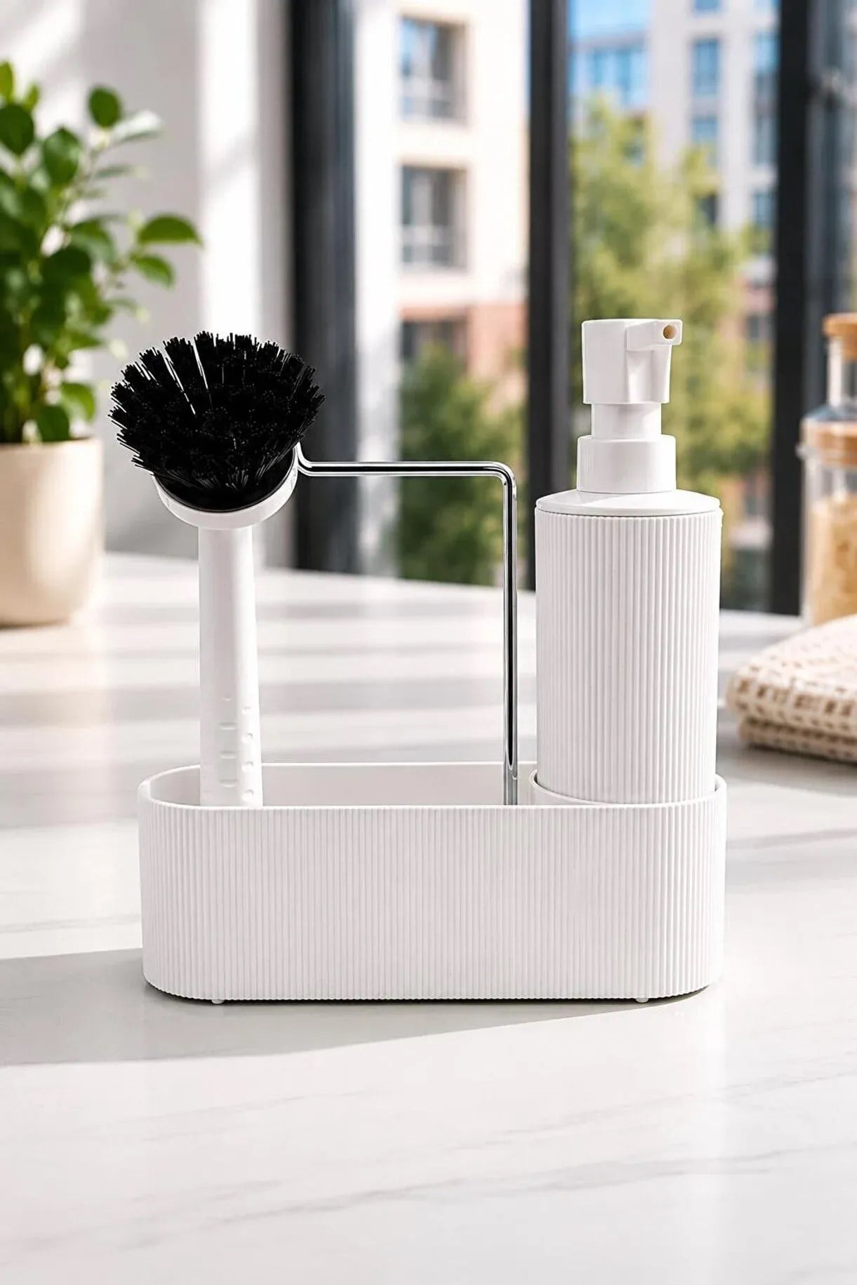 Mutfak Lavabo Düzenleyici Sıvı Sabunluk ve Fırça Seti