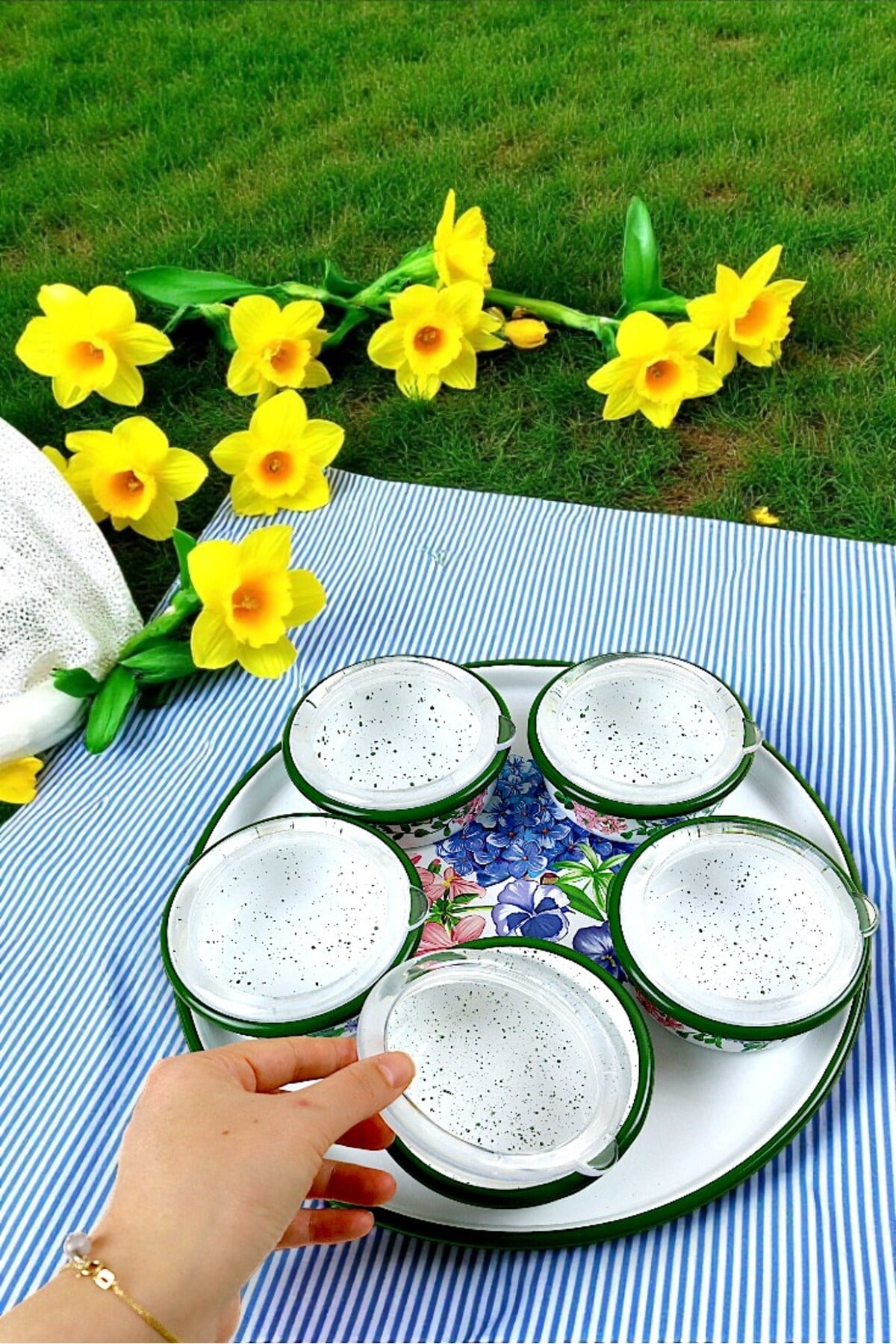 6 Parça Orta Boy,kapaklı,Desenli Emaye Kahvaltı Seti,Sunum,Kahvaltı Tabağı, Reçellik,Zeytin